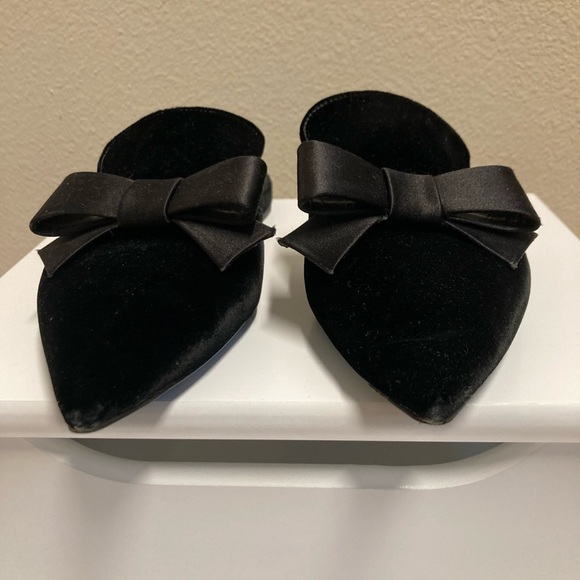 Prada Velvet & Bow Point-Toe Mule Slides - Picture 2 of 4